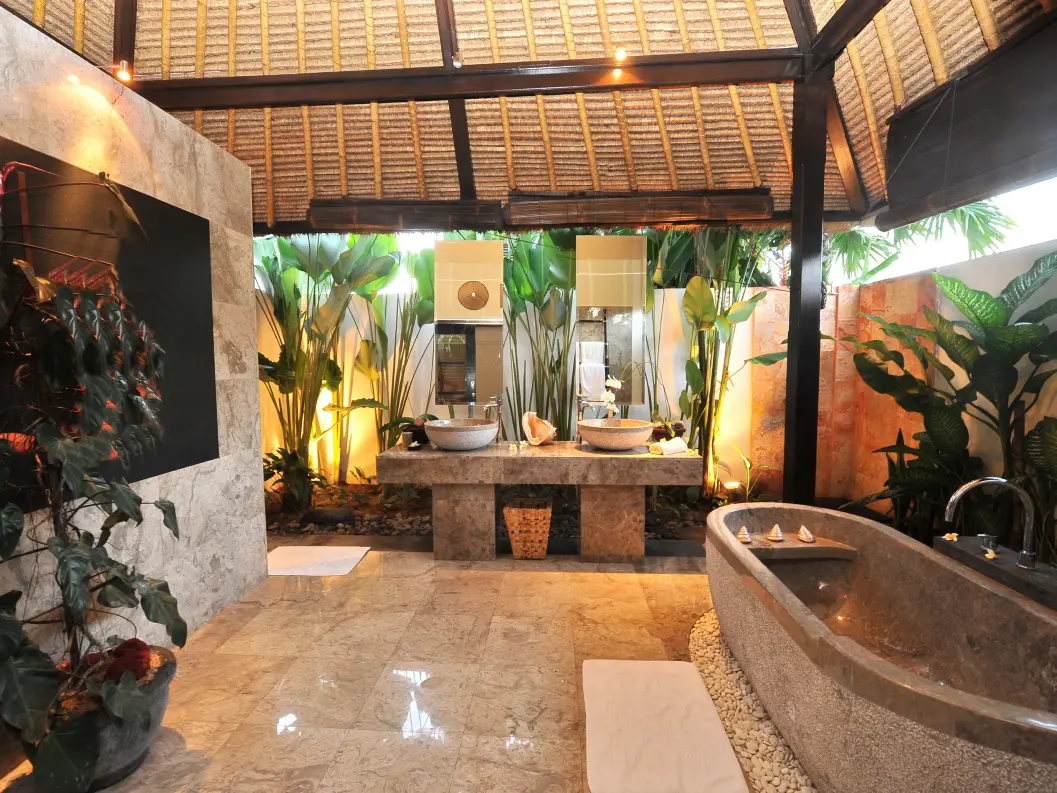 Combines natural elements, vibrant colors, and traditional Balinese influences to create a tranquil and exotic ambiance.
